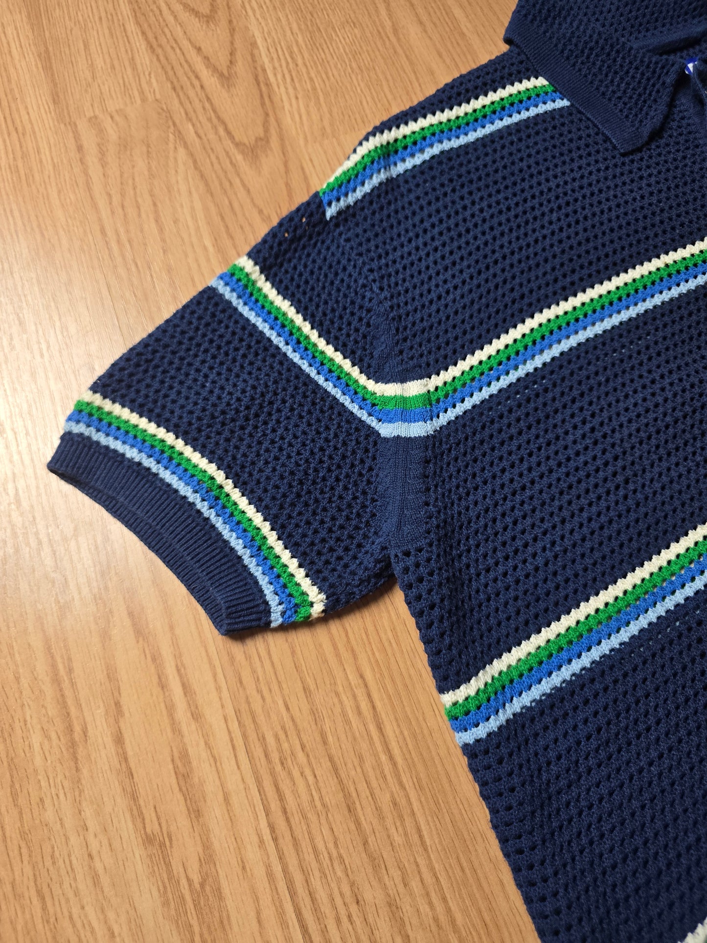 Picante Mesh Knit Striped Polo Shirt (S/M)