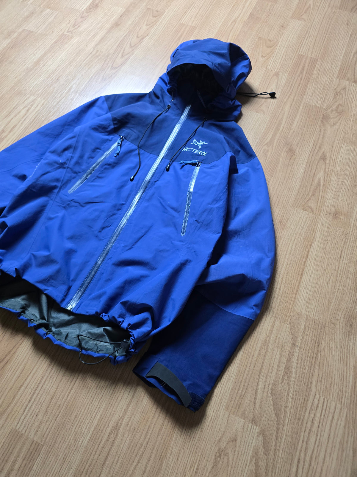 RARE W/ Arc'teryx Vintage Beta AR Gore-tex Jacket 'Indigo' (M)