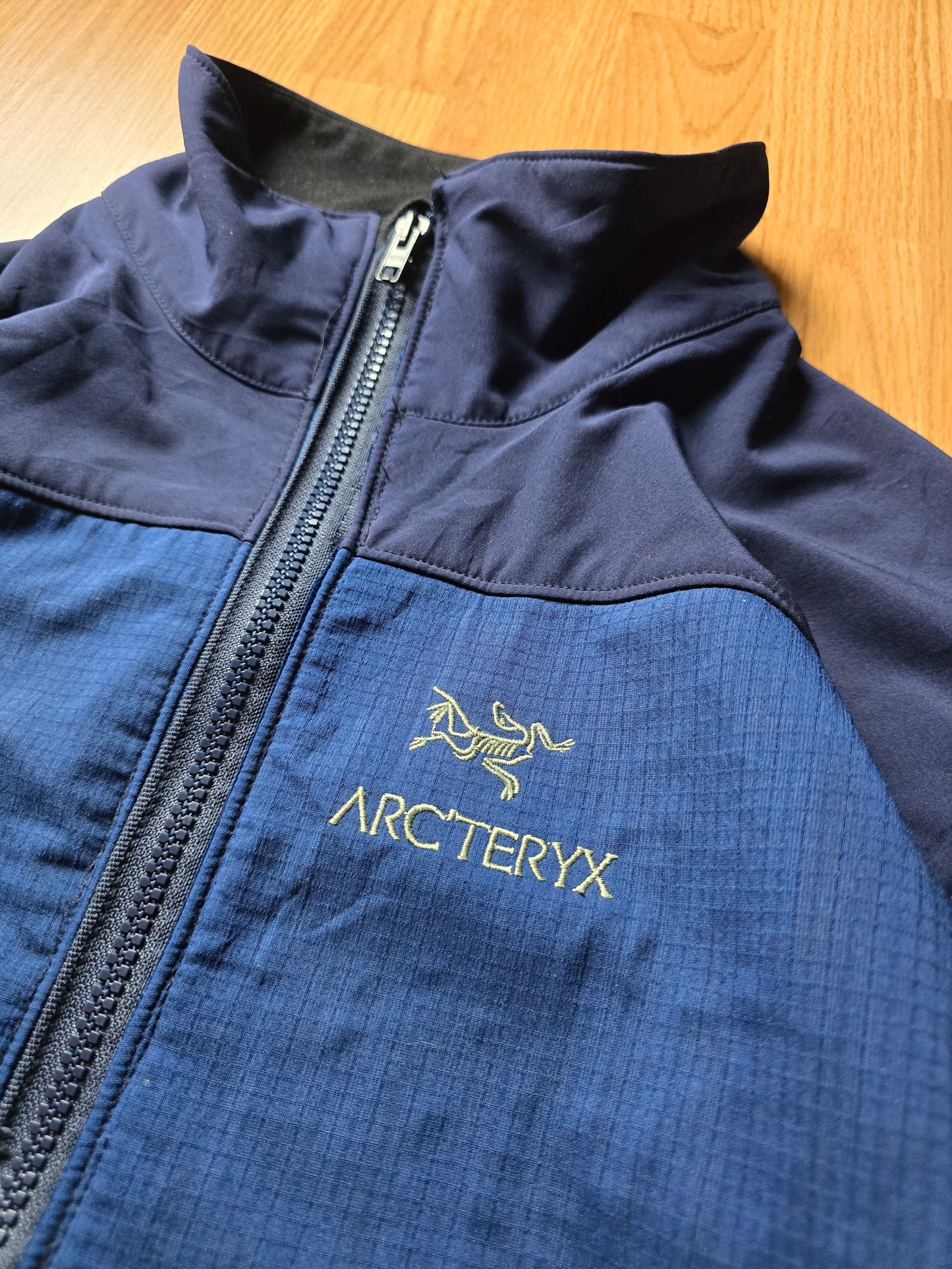 00s Arc'teryx Sigma AR Windstopper Fleece Jacket (M)