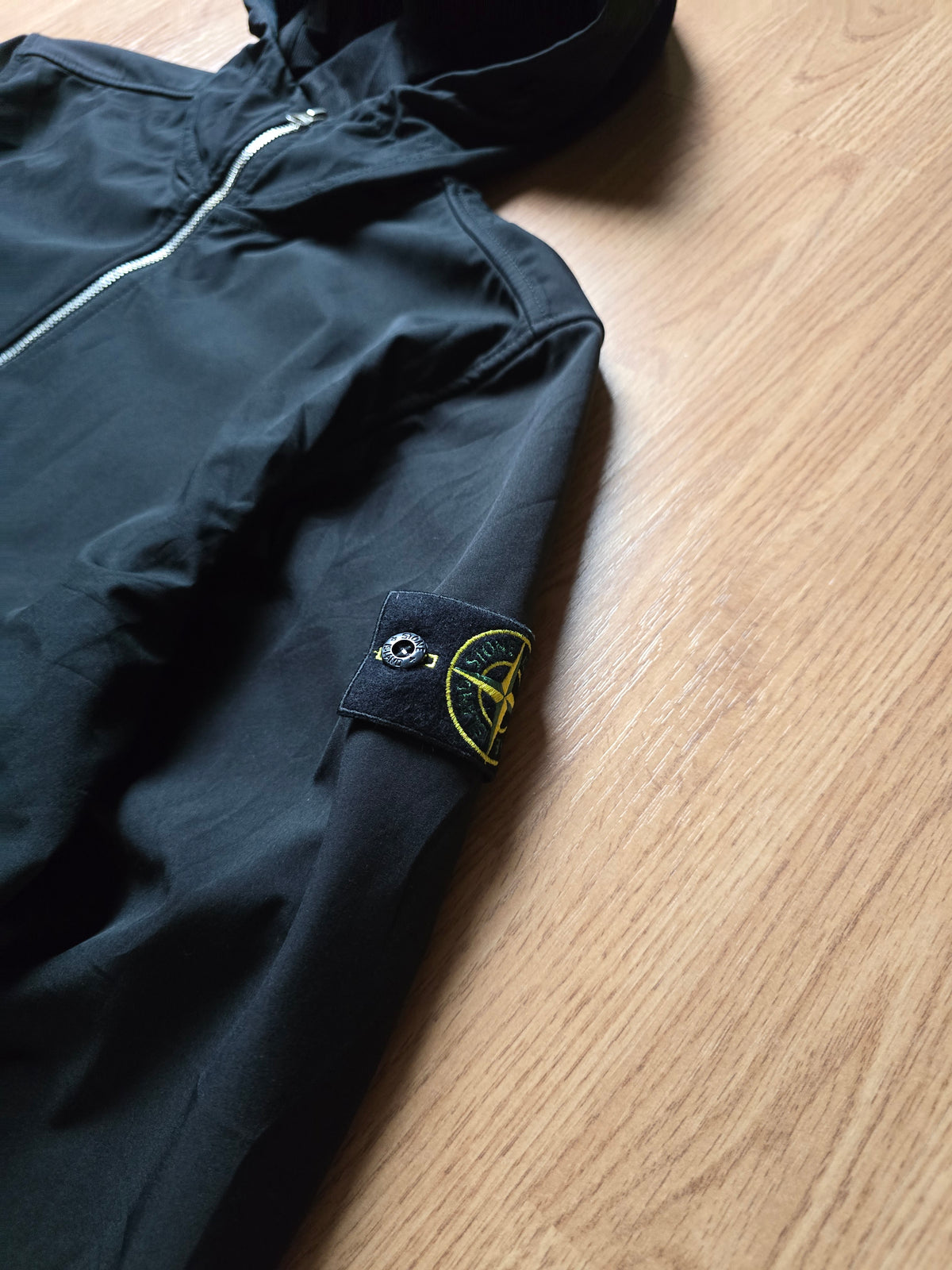 Stone Island Light Soft Shell-R E-Dye Technology Jacket (L)