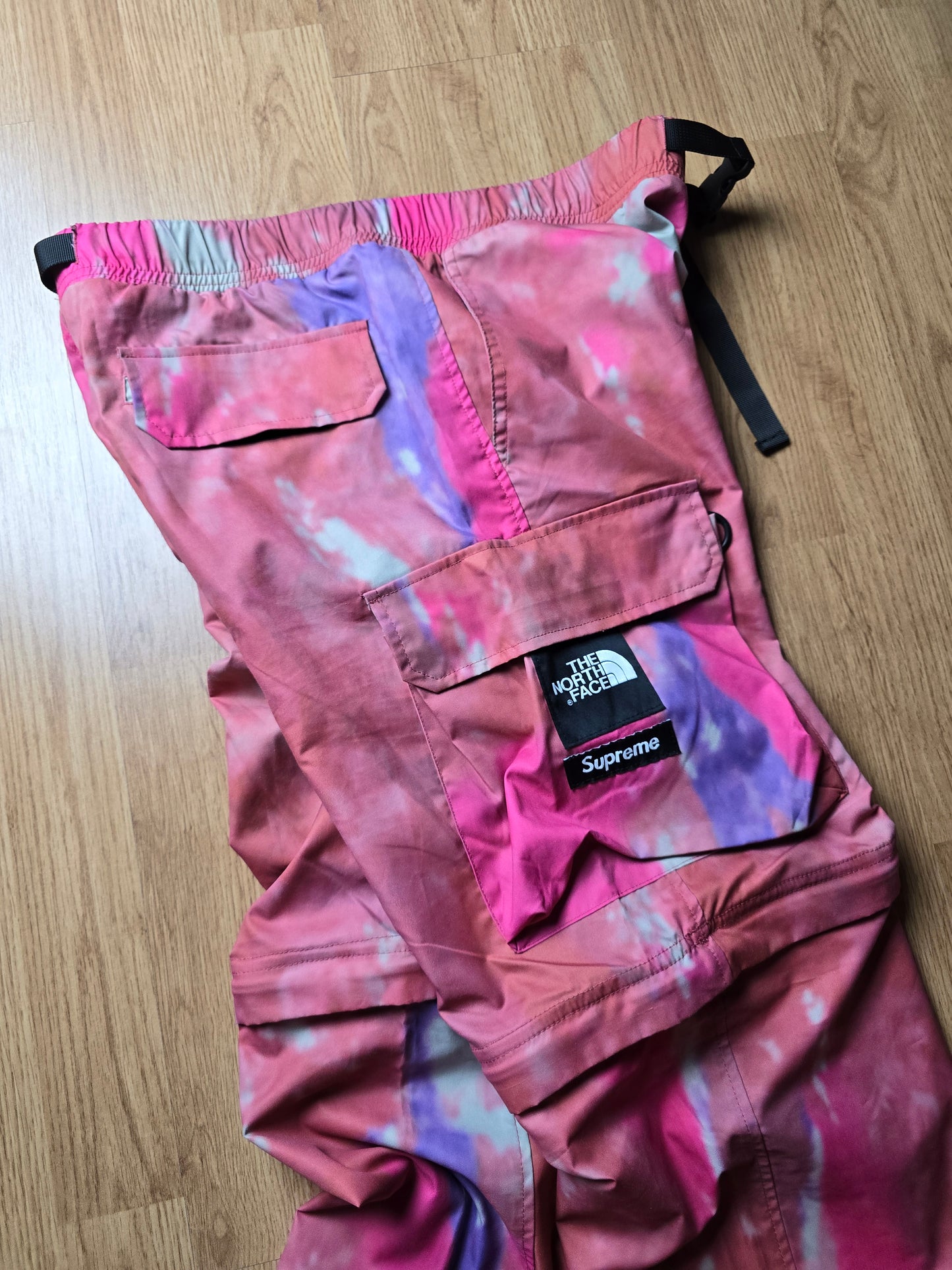 Supreme x The North Face Convertible Belted Cargo Pants (M)