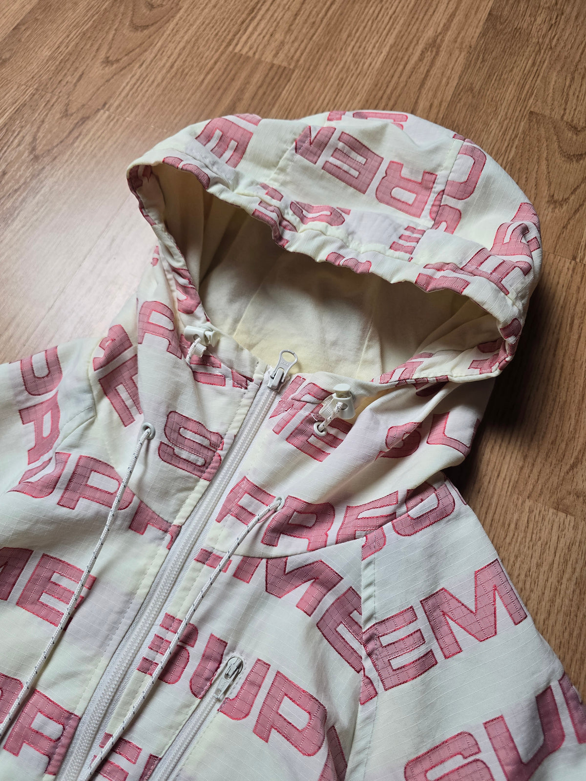 RARE Supreme Logo Ripstop Hooded Track Jacket (M)