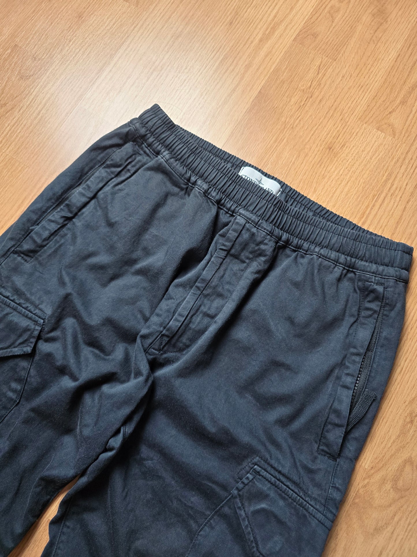 Stone Island Cargo Pants (31x30)