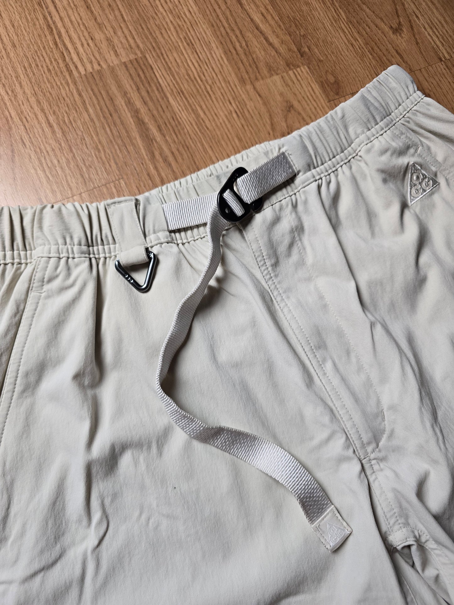 Nike ACG Lightweight Technical Hiking Pants (32x30)