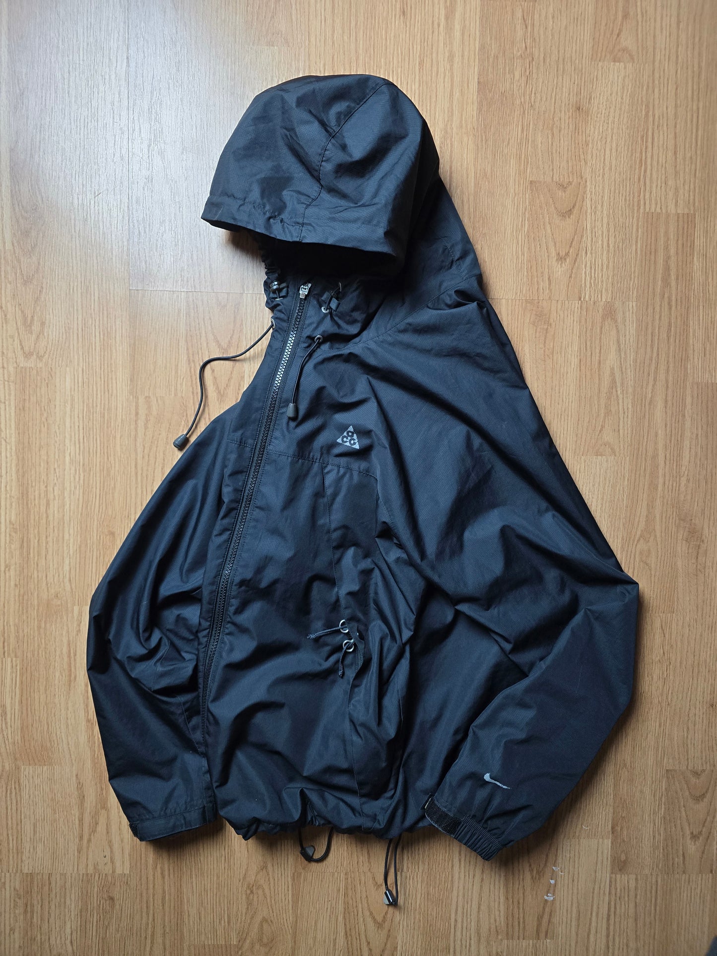 00s Nike ACG Technical Water-resistant Windbreaker (M)