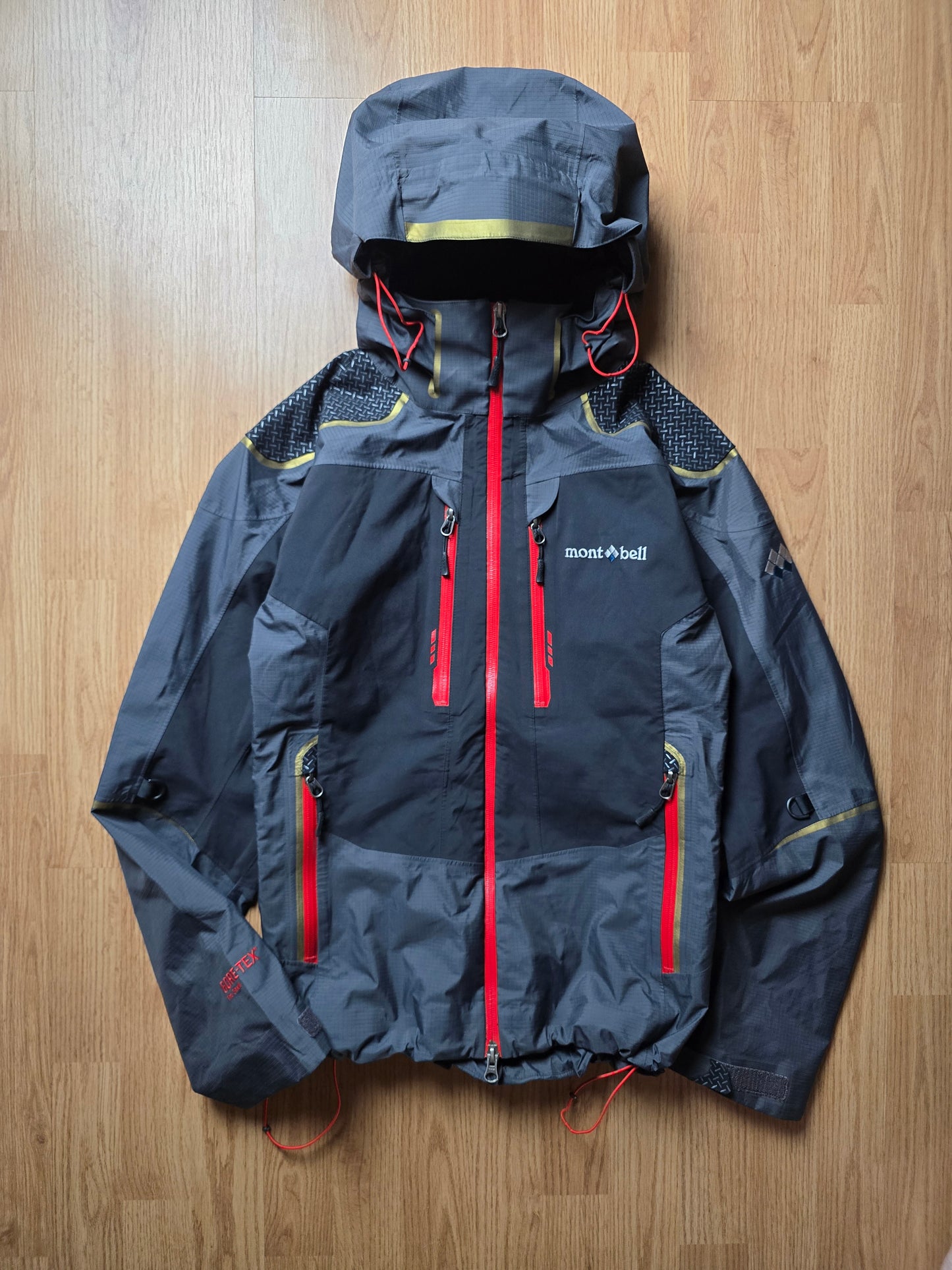 RARE Montbell Gore-tex Proshell Technical Panelled Jacket (S)